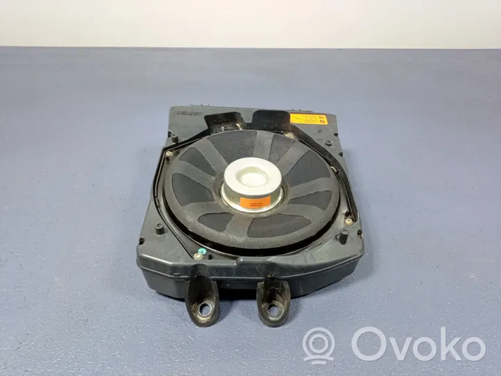 BMW 2 F44 Subwoofer-bassokaiutin 2622666