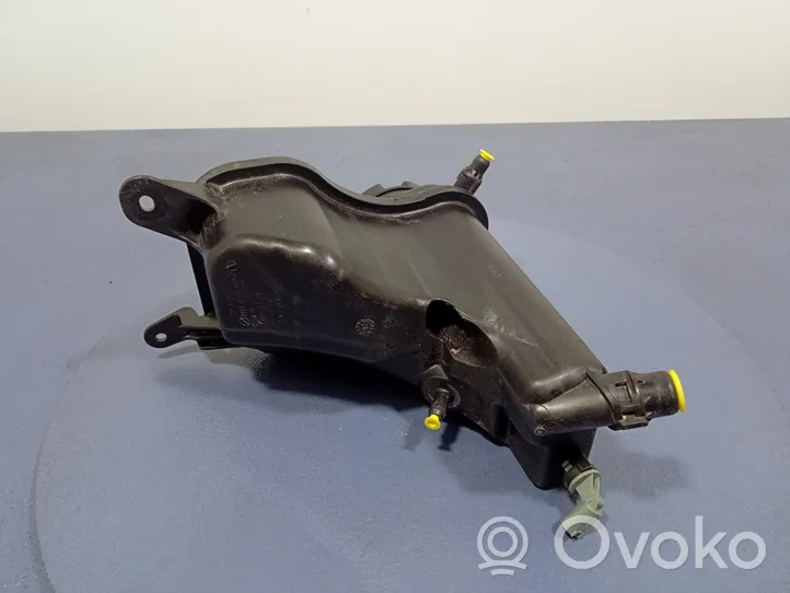 BMW 1 E81 E87 Serbatoio di compensazione del liquido refrigerante/vaschetta 7567462