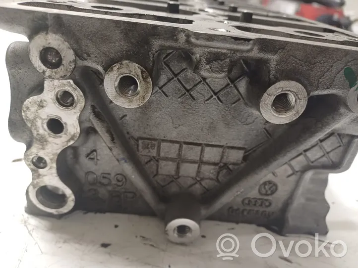 Audi Q7 4M Culasse moteur 0594BP