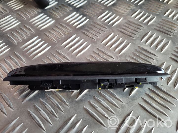 Mercedes-Benz C W205 Parking PDC sensor display screen A0015425423