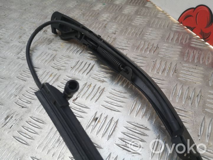 Alfa Romeo Stelvio Front wiper blade arm 50535821