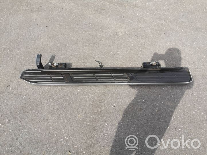 Toyota Land Cruiser (J150) Listwa progowa 7586260030