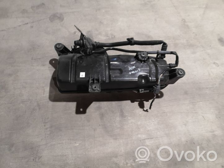 Land Rover Evoque II AdBlue šķidruma tvertne K8D25J228AB