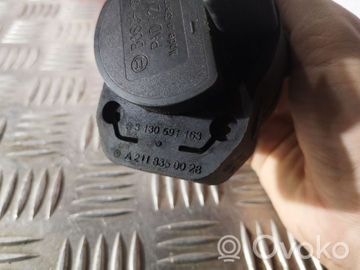 Mercedes-Benz ML W166 Pompe à eau de liquide de refroidissement A2118350028