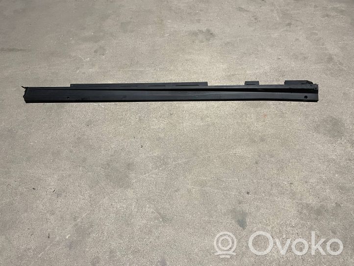 Toyota RAV 4 (XA50) Verkleidung Schweller vorne 7585042030