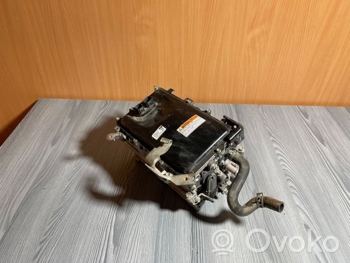 Toyota C-HR Convertisseur / inversion de tension inverseur G920047241