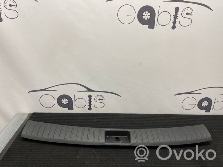 KIA Sorento IV Rivestimento di protezione sottoporta del bagagliaio/baule 85775-P2000