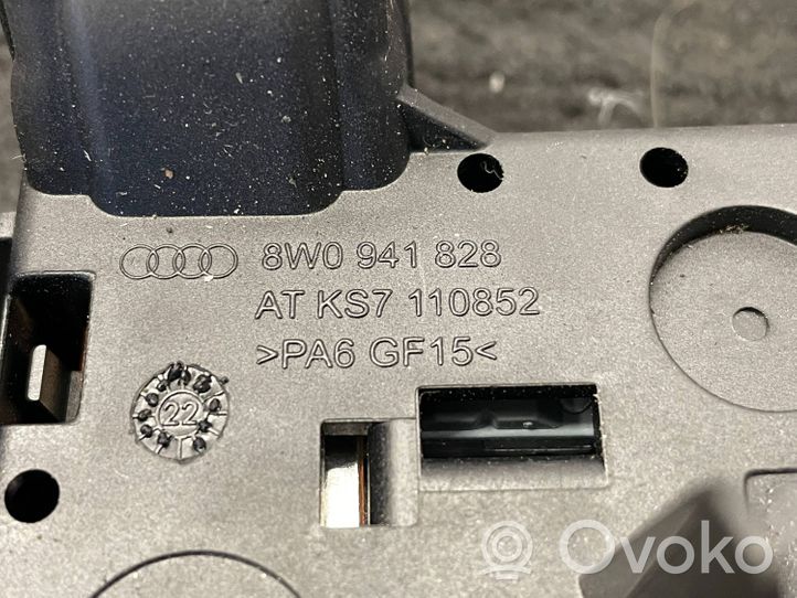 Audi Q7 4M Current control relay 4M0010006B