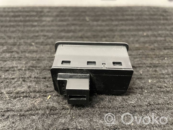 Audi A5 Bouton interrupteur ouverture du coffre 4G0959831D