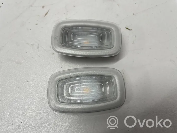 Mercedes-Benz GLE W167 Altre luci abitacolo A0009065509