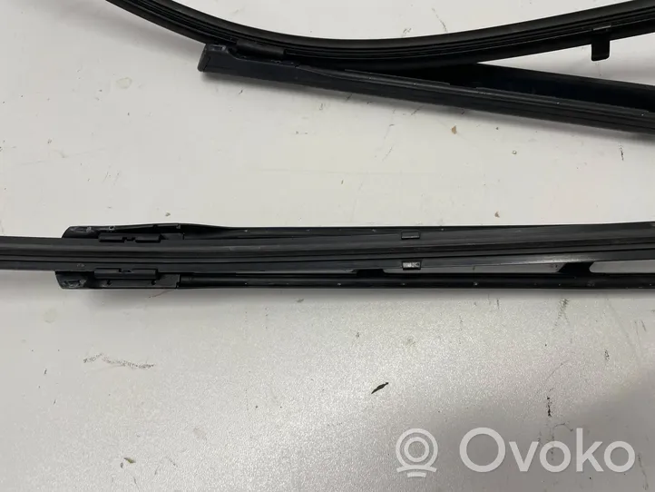 Audi A6 S6 C8 4K Front wiper blade arm 4K1955406B