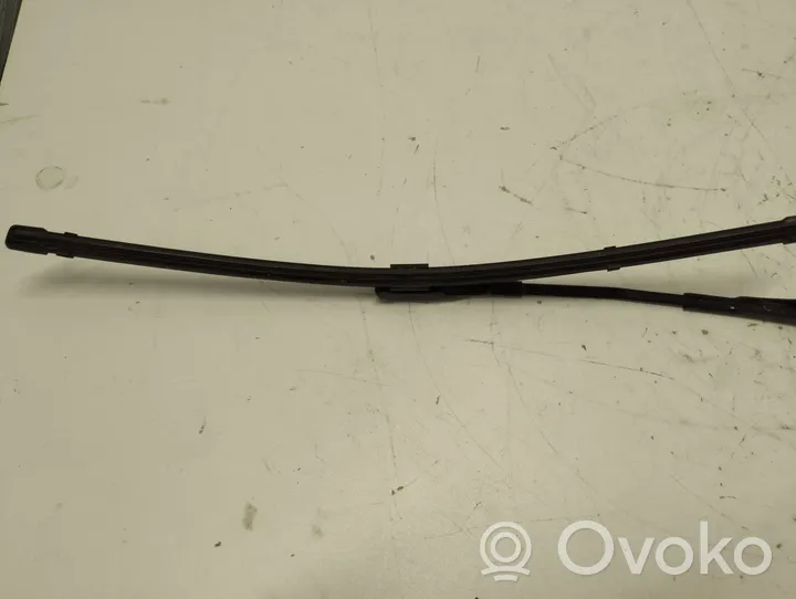 Mercedes-Benz GLB x247 Front wiper blade arm a2478201701