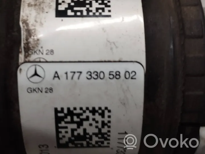 Mercedes-Benz GLA H247 Półoś przednia A1773305802