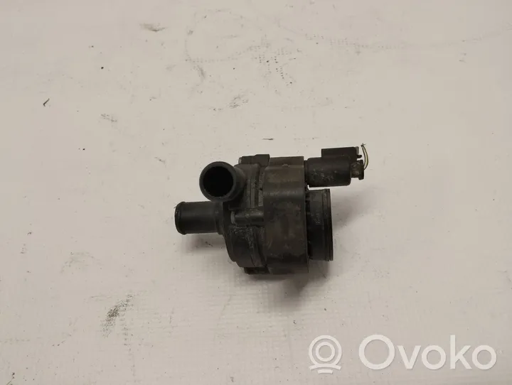 Mercedes-Benz E W213 Pompe à eau de liquide de refroidissement A0005005400