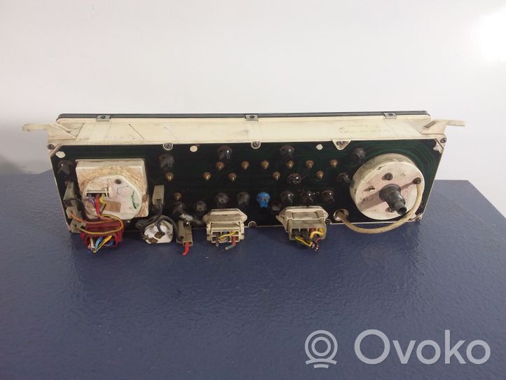 AC 428 Compteur de vitesse tableau de bord 