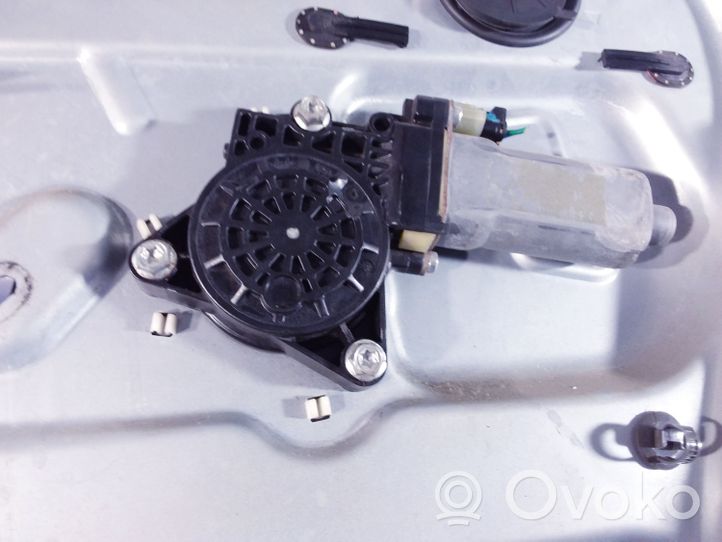 KIA Rondo Front door window regulator with motor 