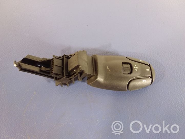 Citroen Xsara Picasso Bouton interrupteur de commande d'essuie-glace de phare 9641796480