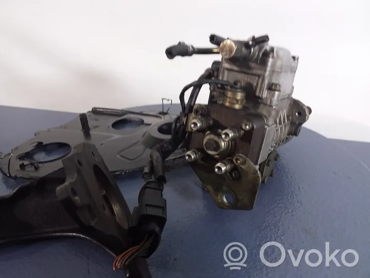 Volkswagen PASSAT B5 Fuel injection high pressure pump 0460414987