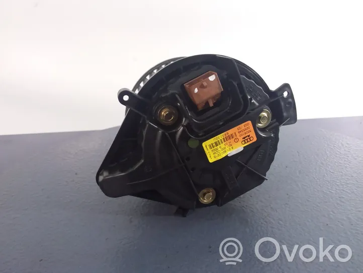 Audi A4 S4 B6 8E 8H Pulseur d'air habitacle 8E1820021B