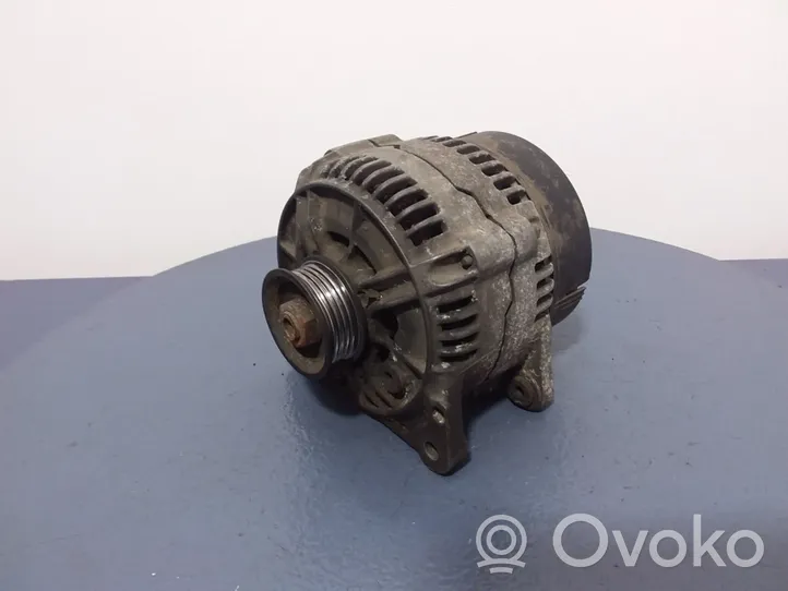 Volkswagen PASSAT B5 Generatore/alternatore WVWZZZ3BZXP02729