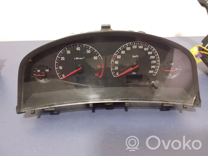 Opel Vectra C Centralina/modulo motore ECU 12214810