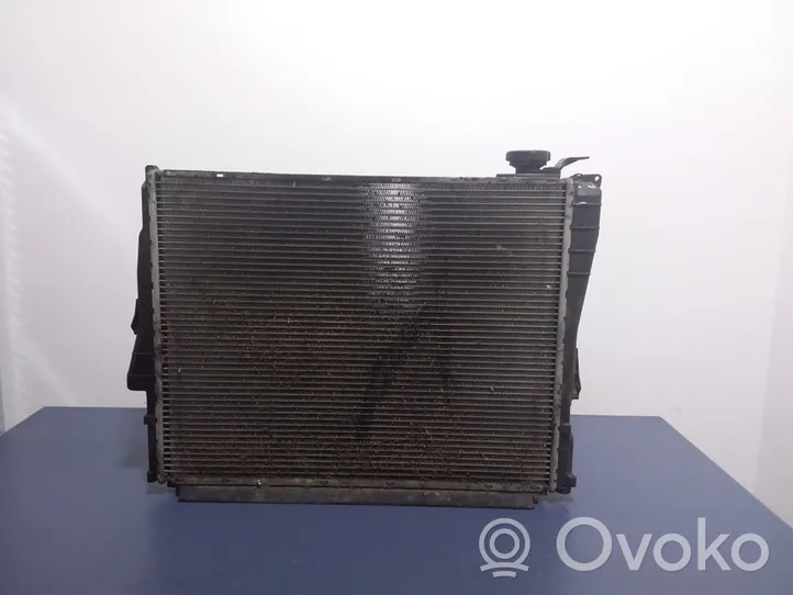 BMW 3 E46 Radiateur de refroidissement 01