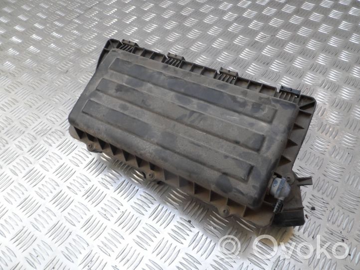 Volkswagen Polo V 6R Air filter box 036129620H