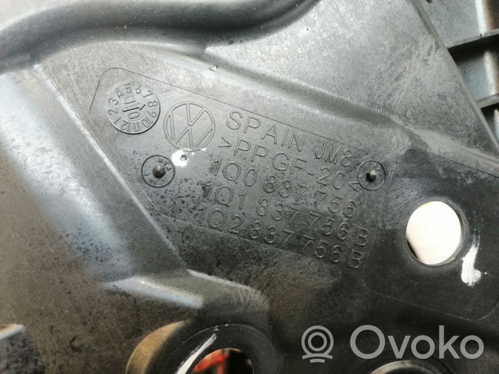 Volkswagen Scirocco Inne części wnętrza samochodu 1Q0837756