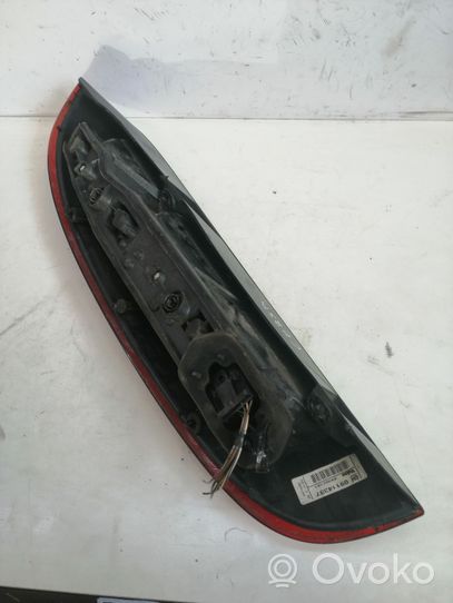 Opel Corsa C Lampa tylna 