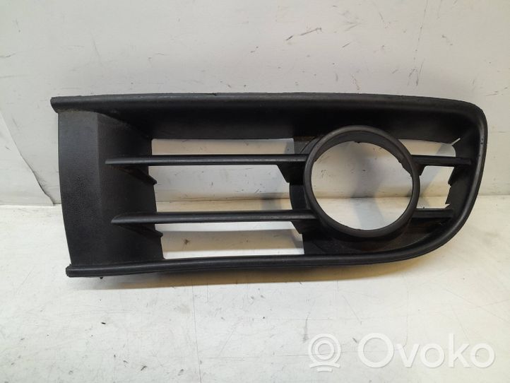 Volkswagen Polo IV 9N3 Front fog light trim/grill 6Q0853665A