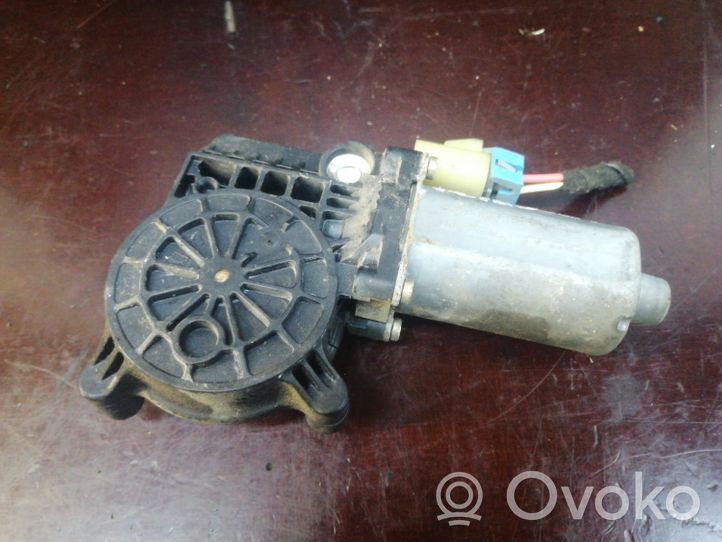 Mercedes-Benz ML W163 Motorino alzacristalli della portiera anteriore 990407101