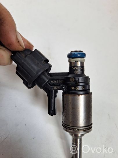 Citroen C4 Grand Picasso Injecteur de carburant 0261500