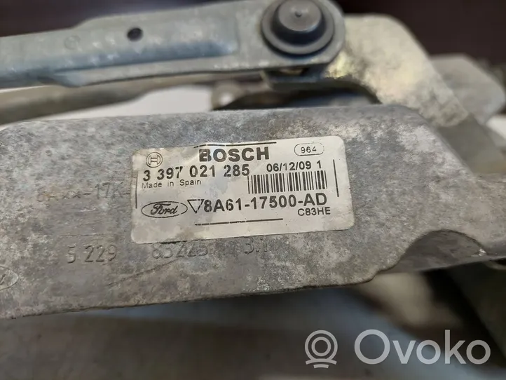 Ford Fiesta Mechanizm i silniczek wycieraczek szyby przedniej / czołowej 8A6117500AD