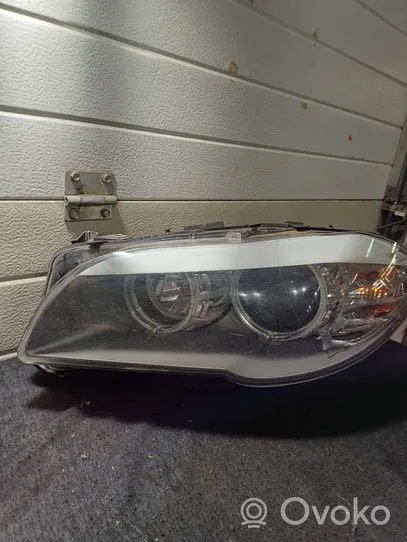 BMW 5 F10 F11 Lampa przednia 7203241