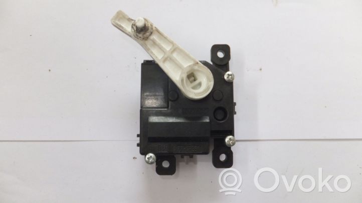 Toyota Land Cruiser (J200) Altra parte del vano motore TOYOTA0638001030