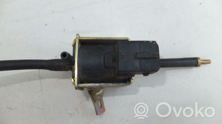 Volkswagen Multivan T4 Electromagnetic valve 028906283