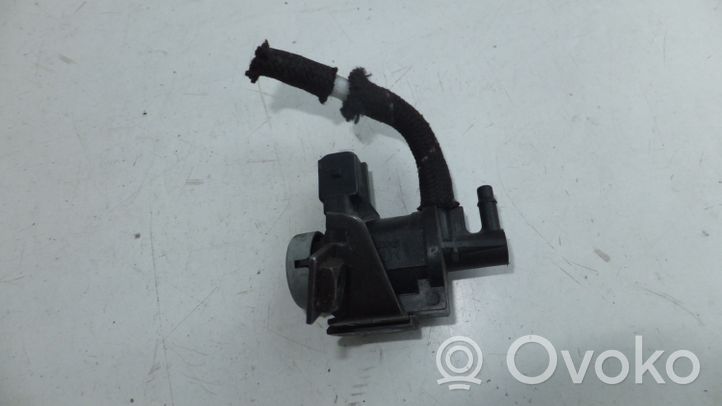 Volkswagen Multivan T4 Solenoīda vārsts 1J0906283