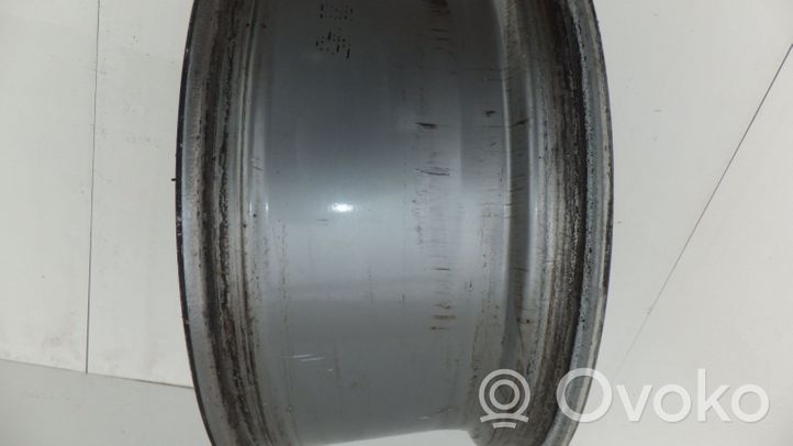 Volkswagen Touareg I R19 alloy rim 7L6601025AC