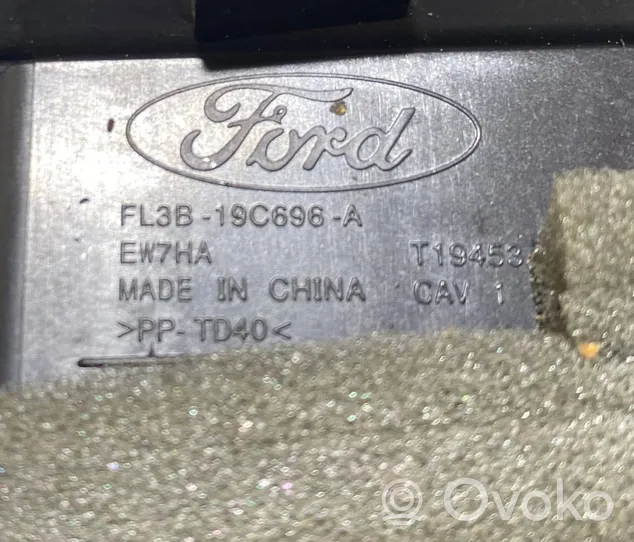 Ford F150 Šoninės oro grotelės FL3B19C696A
