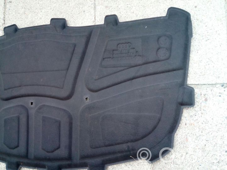 Audi A4 S4 B9 Garso izoliacija variklio dangčio 8W0863825