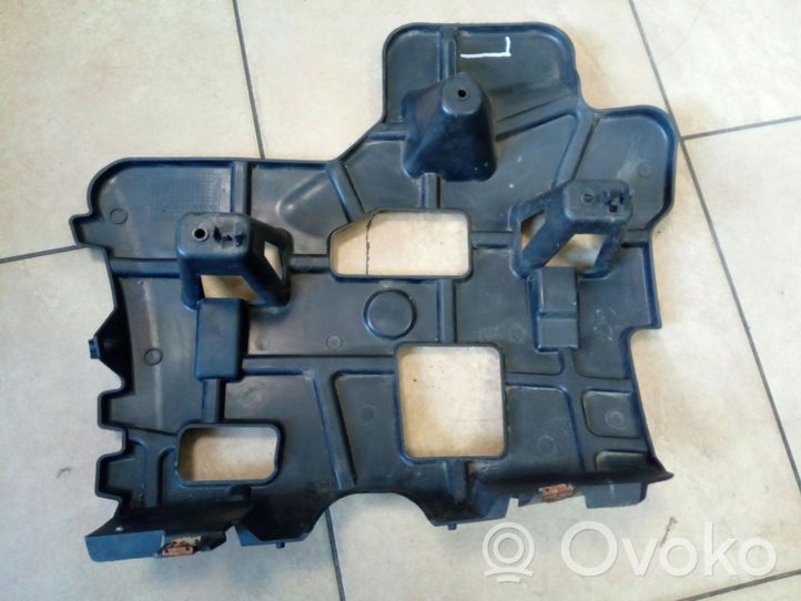 Renault Megane IV Support de pare-chocs arrière 850426190R