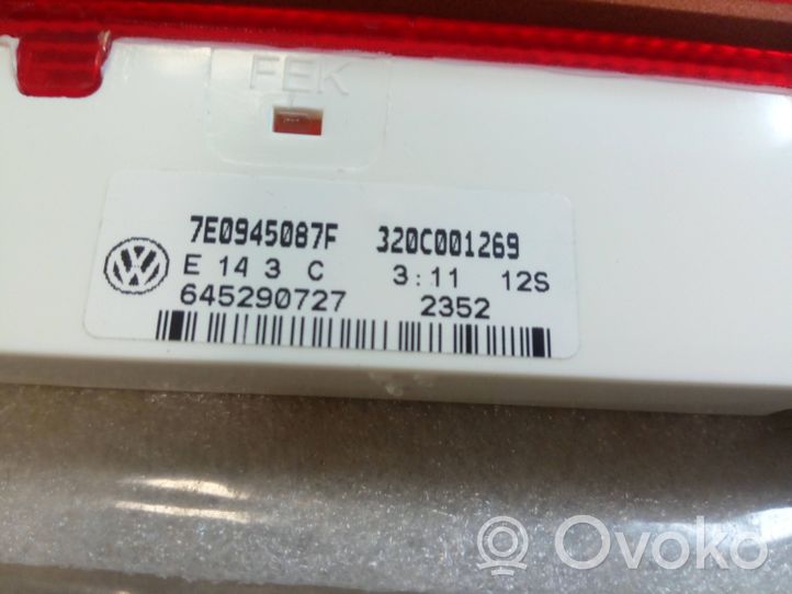 Volkswagen Multivan T6 Papildomas stop žibintas 7E0945087F