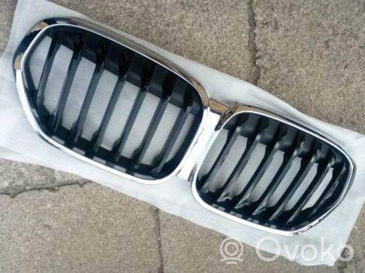 BMW X1 F48 F49 Grille calandre supérieure de pare-chocs avant 5113185178-11