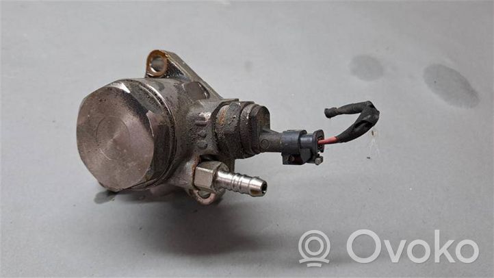 Skoda Fabia Mk3 (NJ) Pompe d'injection de carburant à haute pression 04E127026AG
