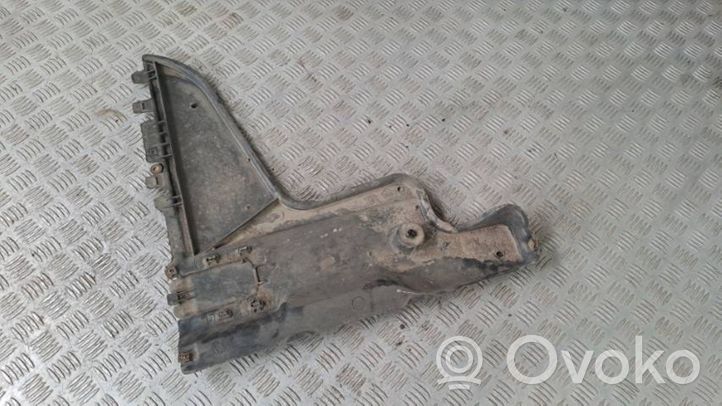 Volkswagen PASSAT B8 Rear underbody cover/under tray 3G0825101A