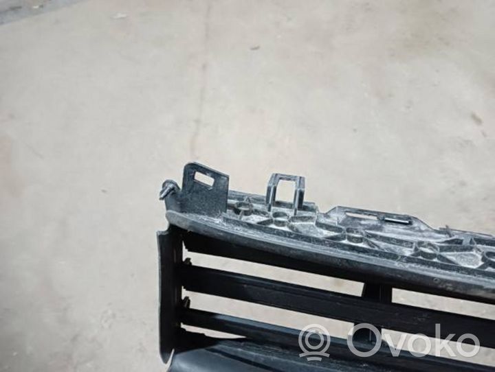 BMW X1 F48 F49 Conducto/guía del intercooler 12760610