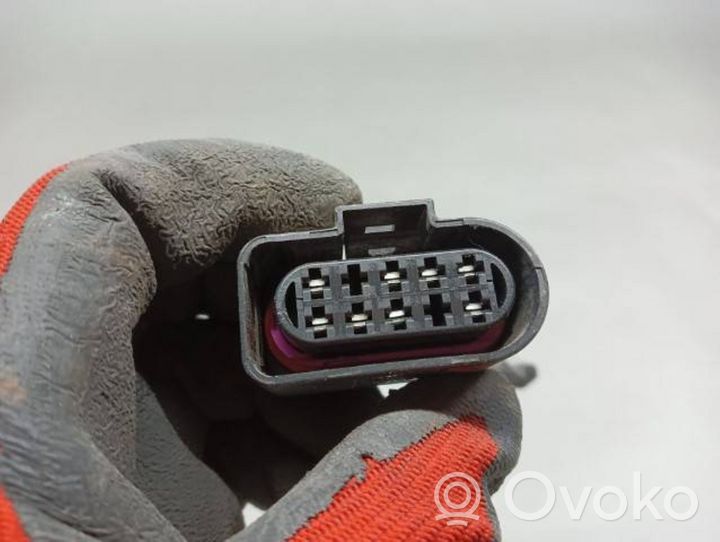 Volkswagen PASSAT B7 Element lampy przedniej 