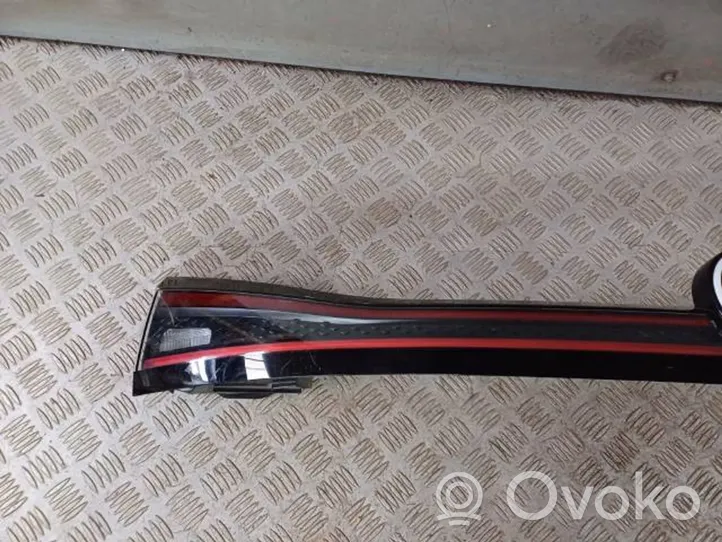 Volkswagen ID.4 Luci posteriori del portellone del bagagliaio 11A945093