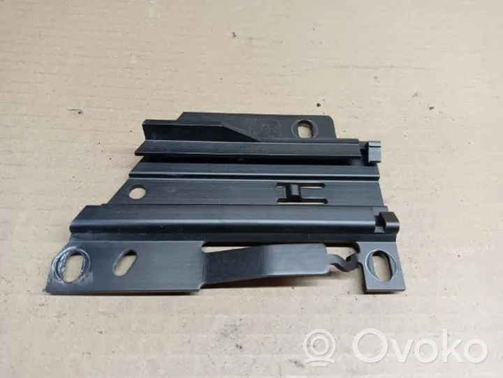 Audi A4 S4 B9 8W Kilpa variklio dangčio spynos 8W0823185E