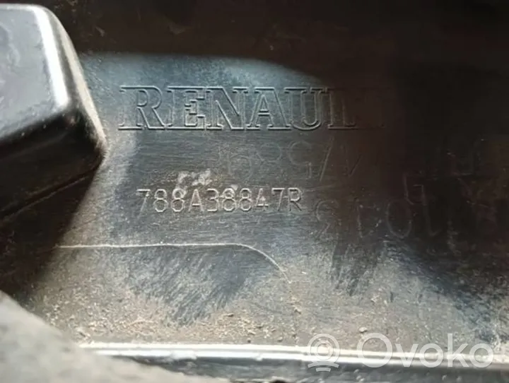 Renault Captur Takalokasuojan koristelista 788A38847R